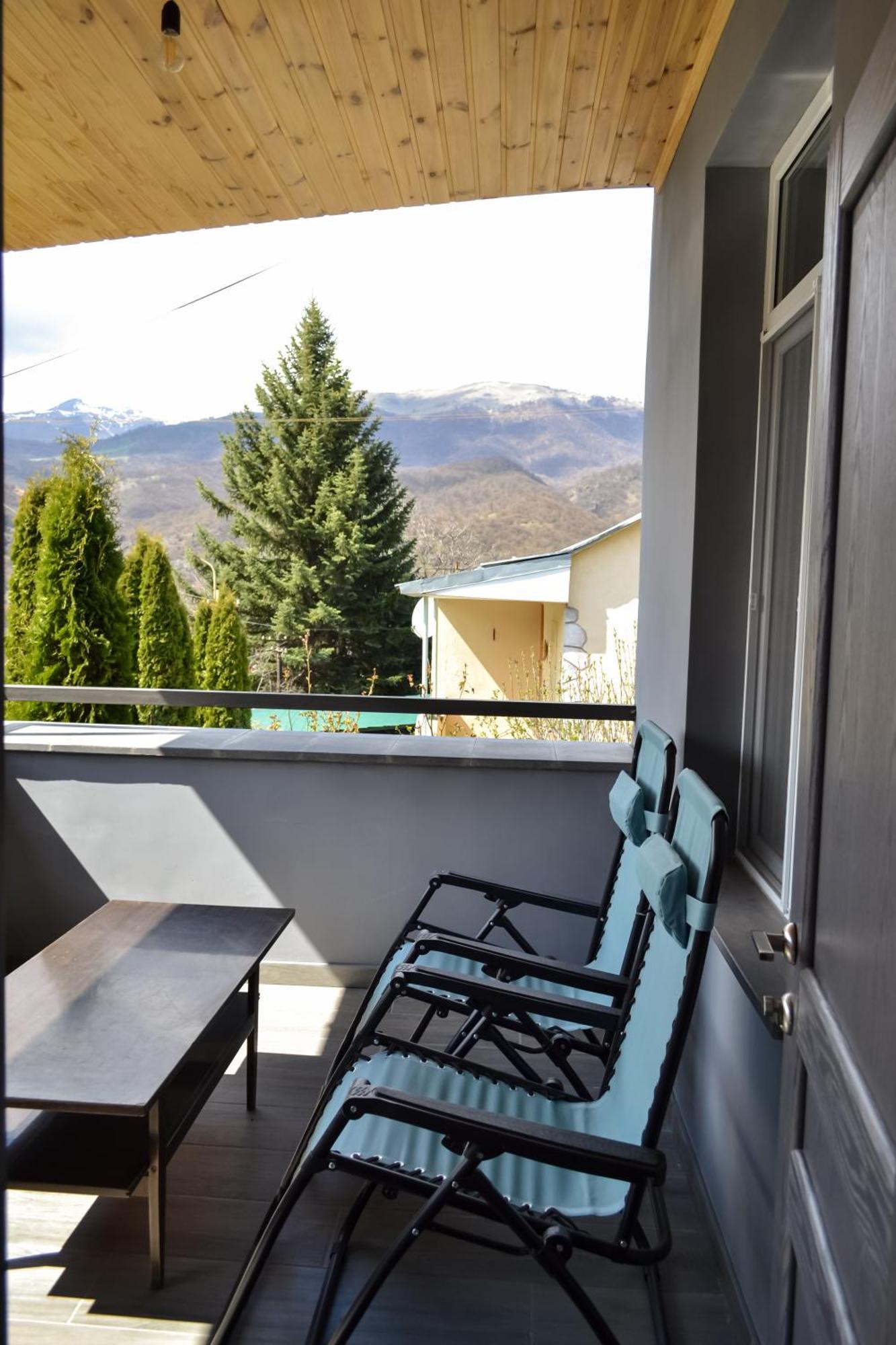 Sunny Lodge Dilidzjan Buitenkant foto